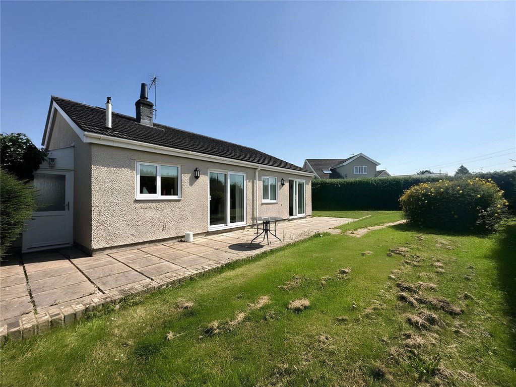 Property photo 1 of 17 Picture No. 04