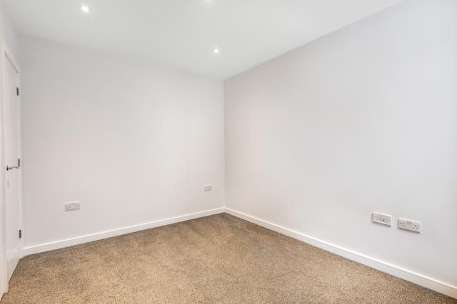 Property photo 3 of 12 Bedroom