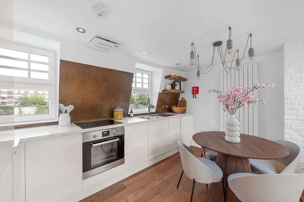 Property photo 2 of 17 Kitchen | Dining Area