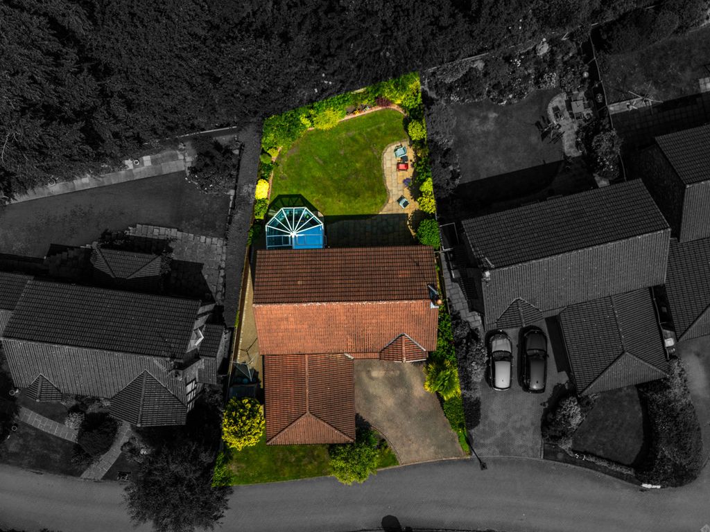 Property photo 2 of 21