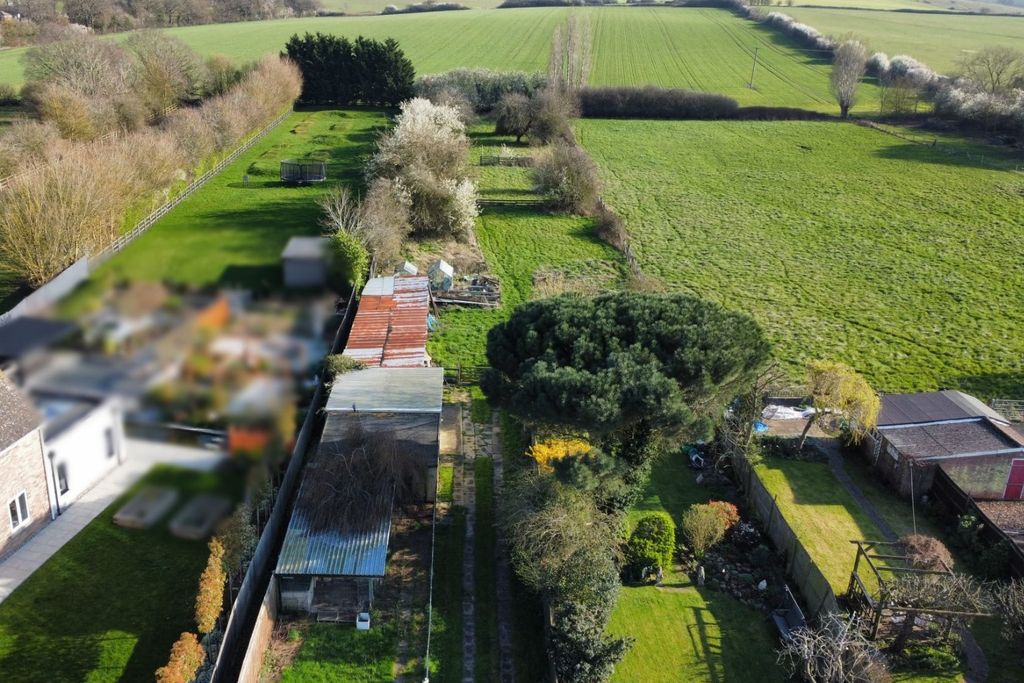 Property photo 3 of 21 5022795