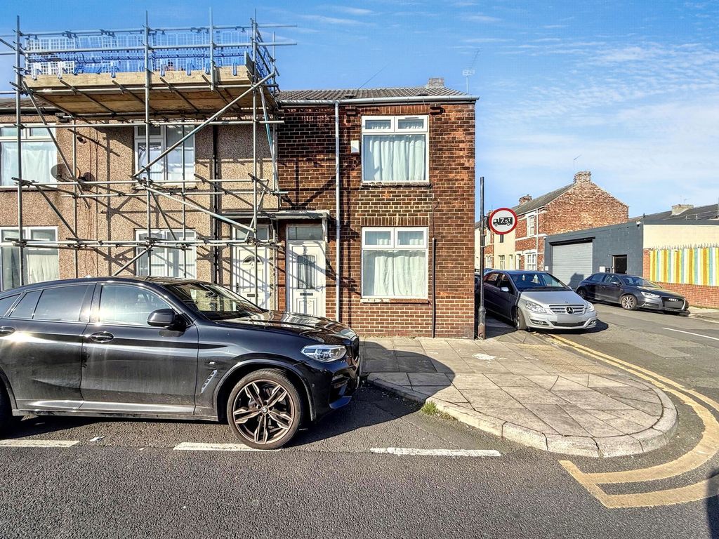 Property photo 1 of 11