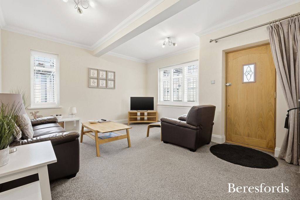 Property photo 2 of 16 Living Room