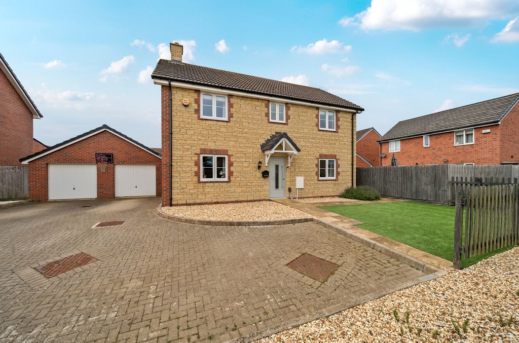 Property photo 1 of 22 1466851-24-6A1980...
