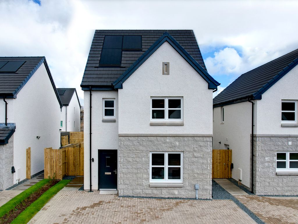Property photo 1 of 9