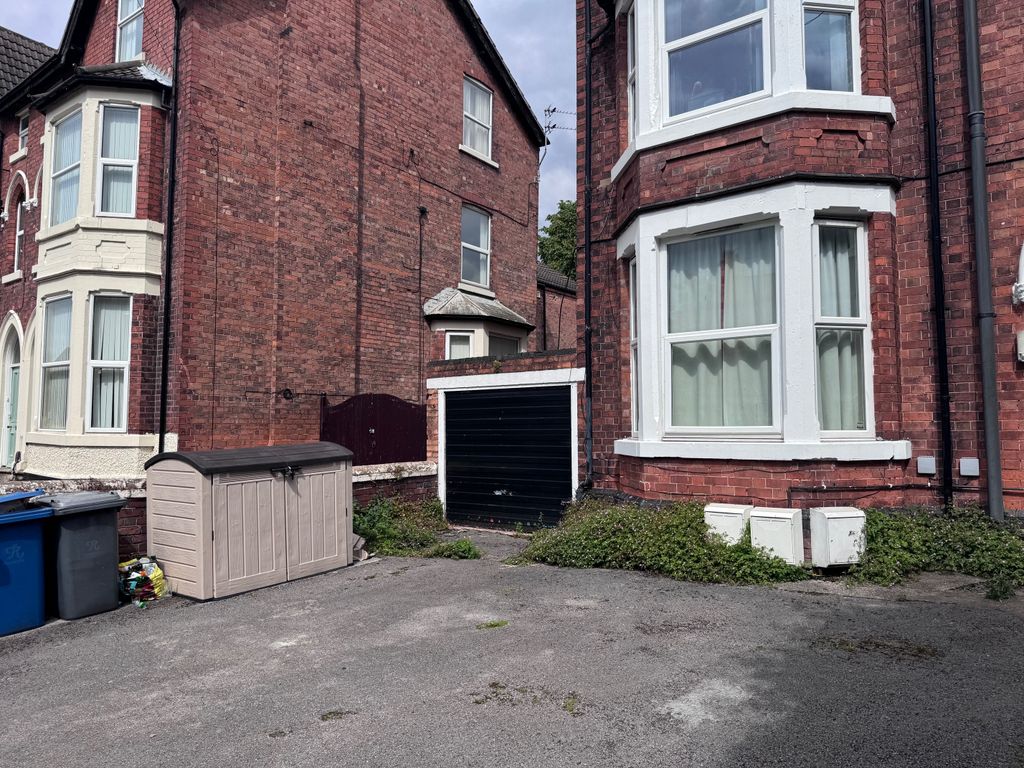 Property photo 2 of 2