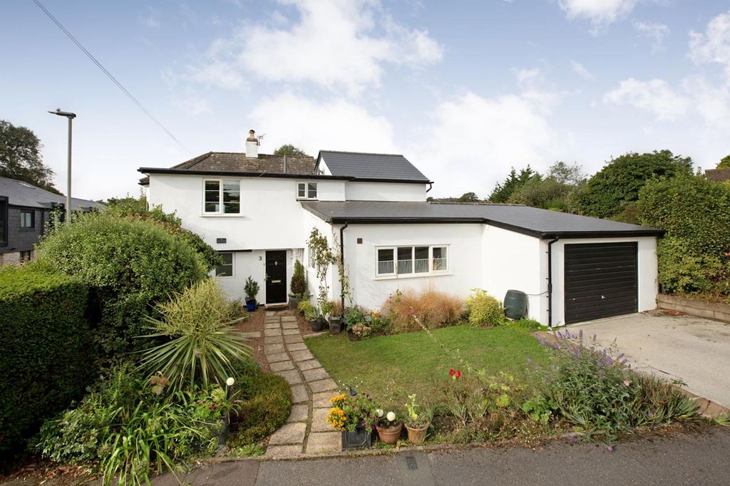 Property photo 1 of 22