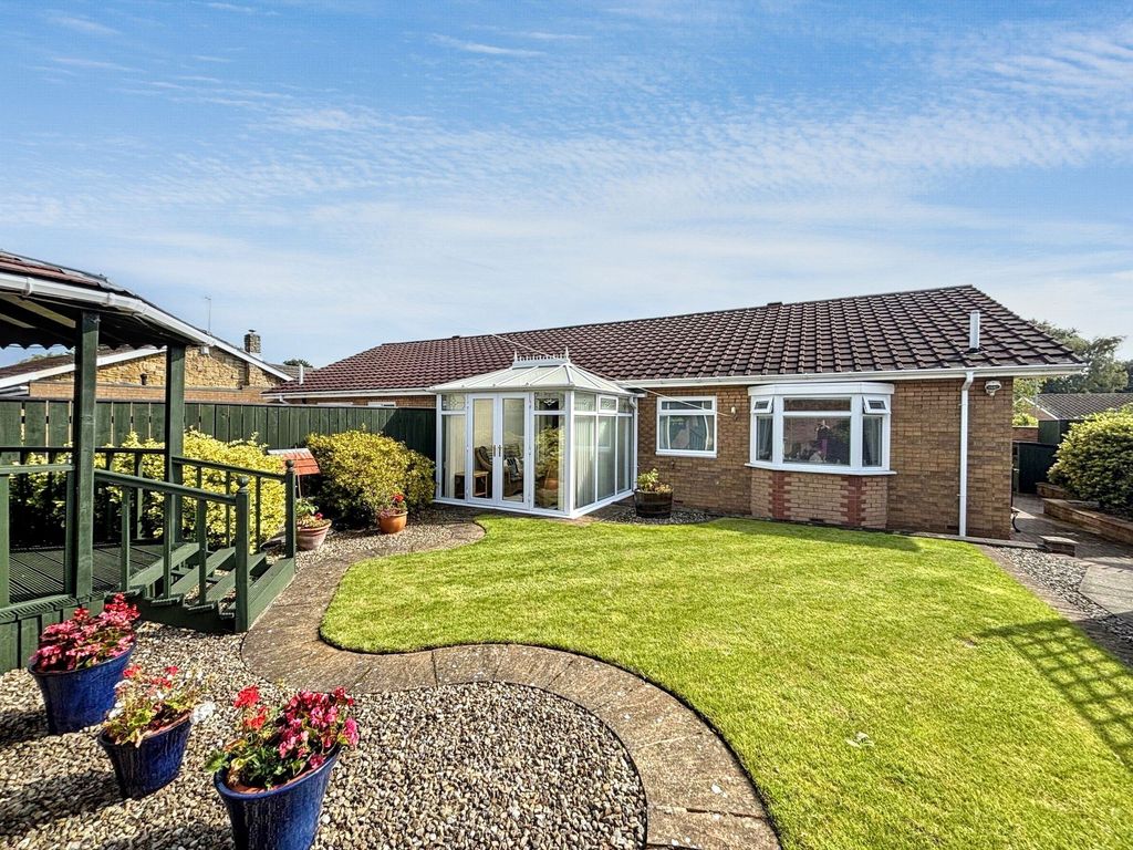 Property photo 1 of 31