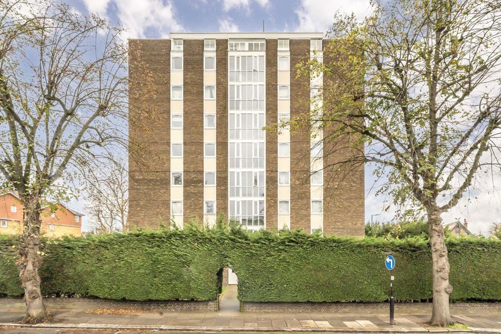 Property photo 1 of 5