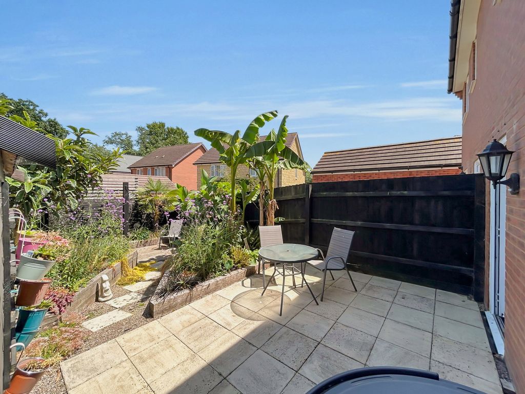 Property photo 2 of 19