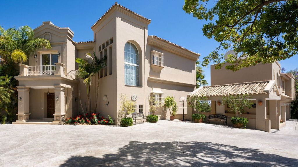 Property photo 1 of 26