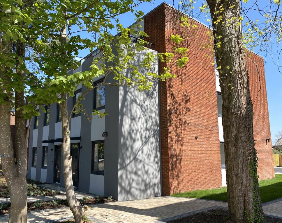 Property photo 1 of 10 Picture No. 01