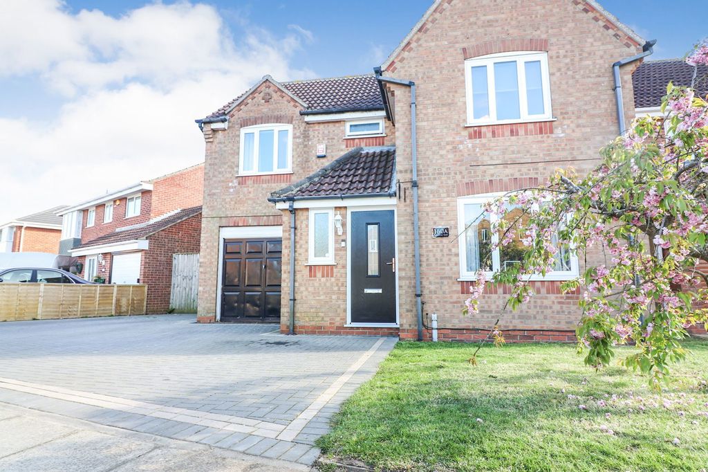 Property photo 1 of 33