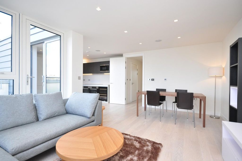 Property photo 1 of 10 Reception Room (Main