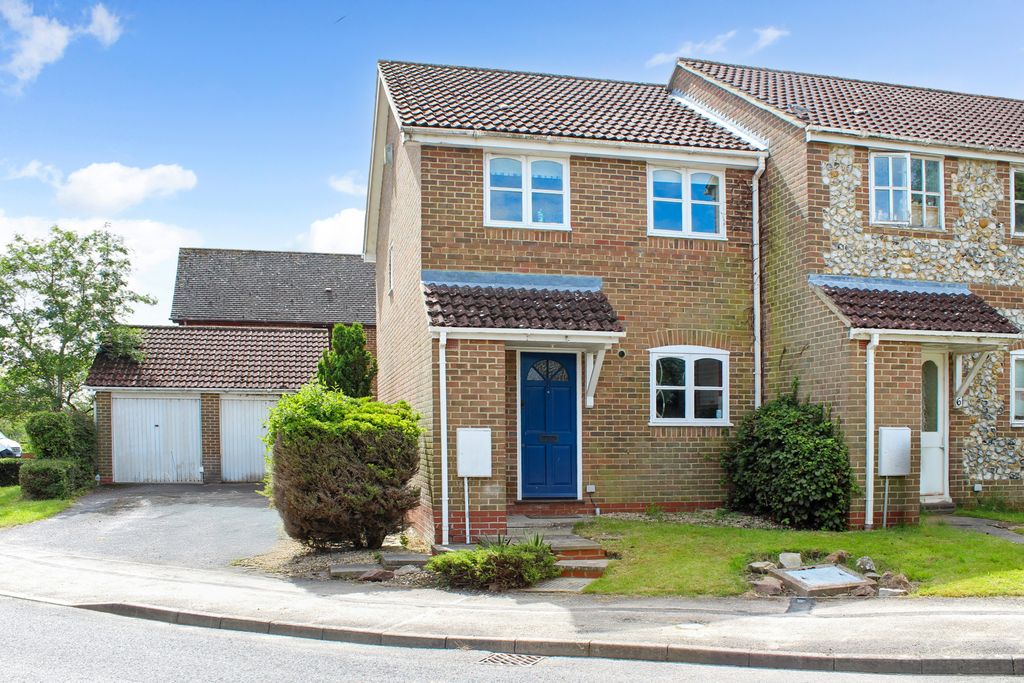 Property photo 1 of 6