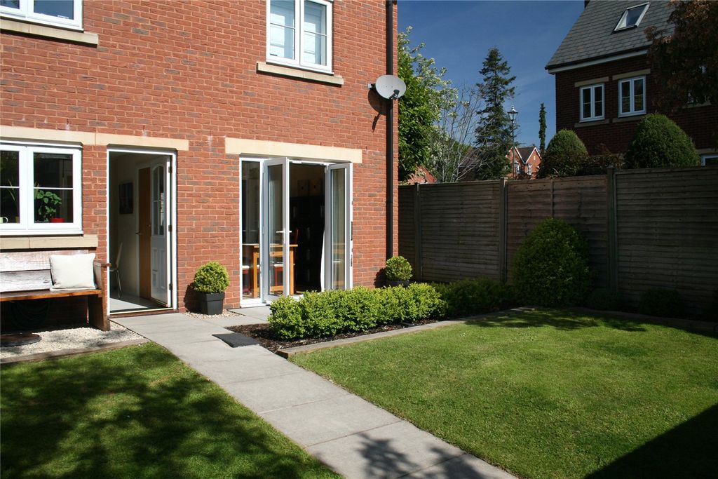 Property photo 1 of 9 Picture No. 03