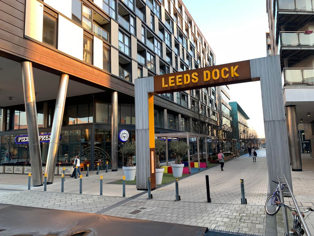 Property photo 1 of 14 Image