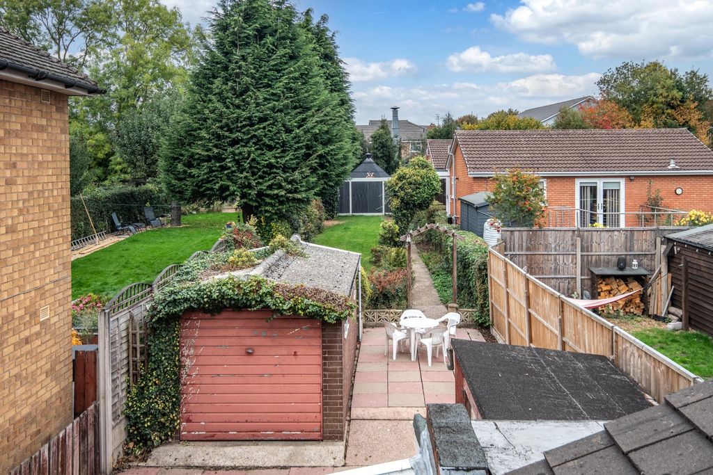 Property photo 2 of 17 Picture No. 08