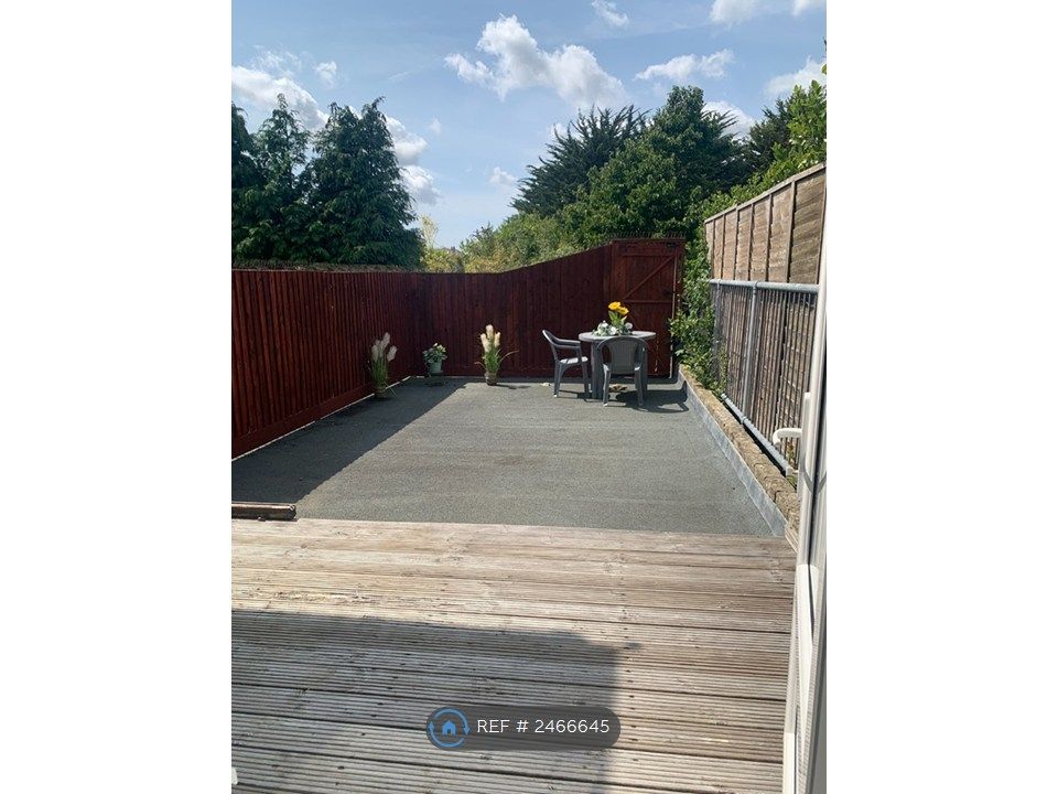 Property photo 1 of 10 Roof Terrace