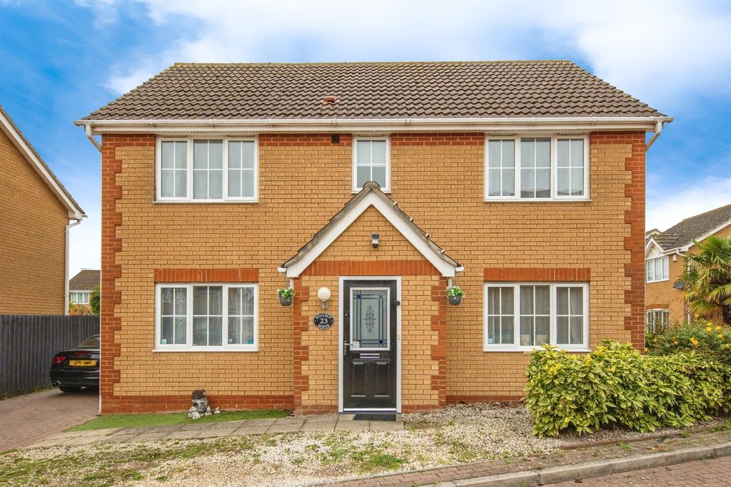 Property photo 1 of 17