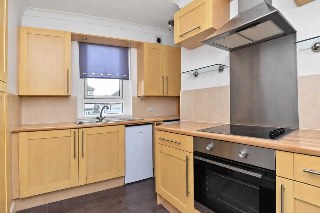 Property photo 3 of 12 Kitchen Angle 1