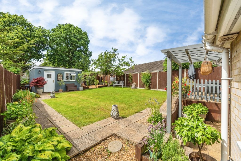 Property photo 2 of 21 Pbox-Img.Jpg