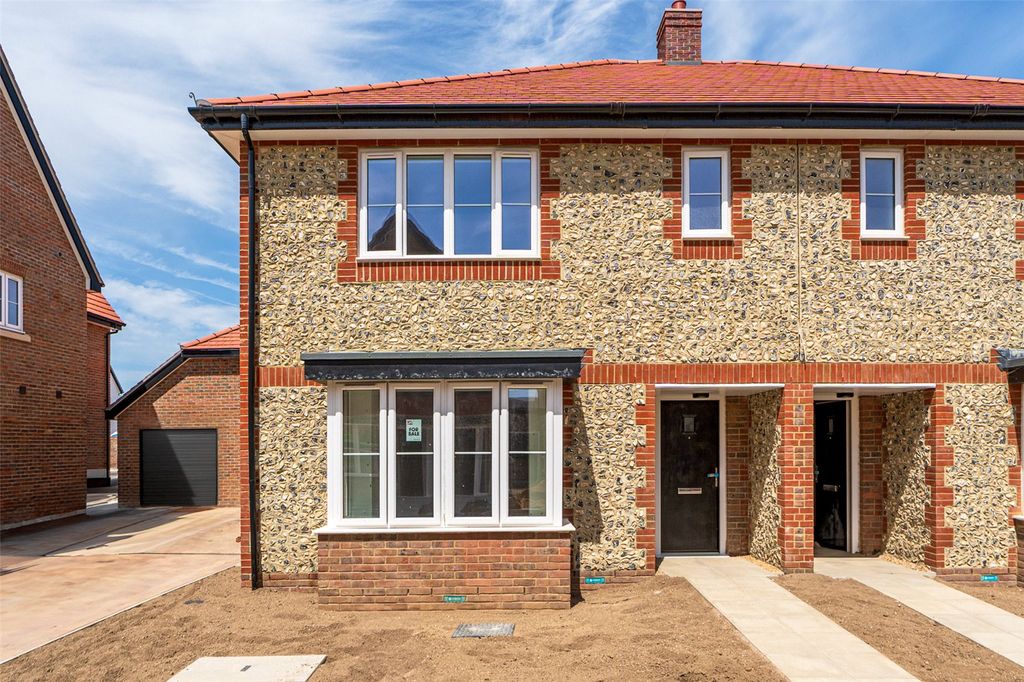 Property photo 1 of 12 Picture No. 01