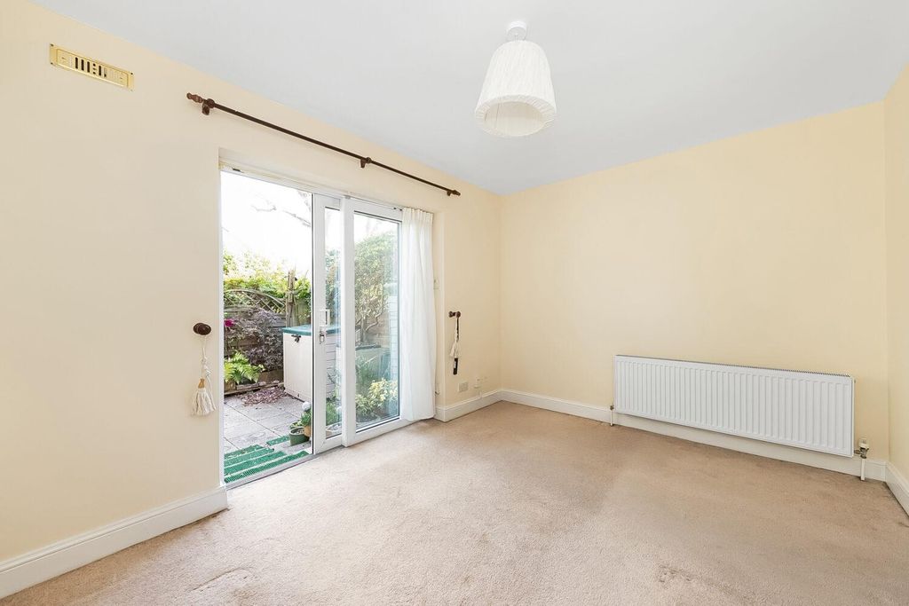 Property photo 2 of 8 Img_8883-3-1500x1000.Jpg