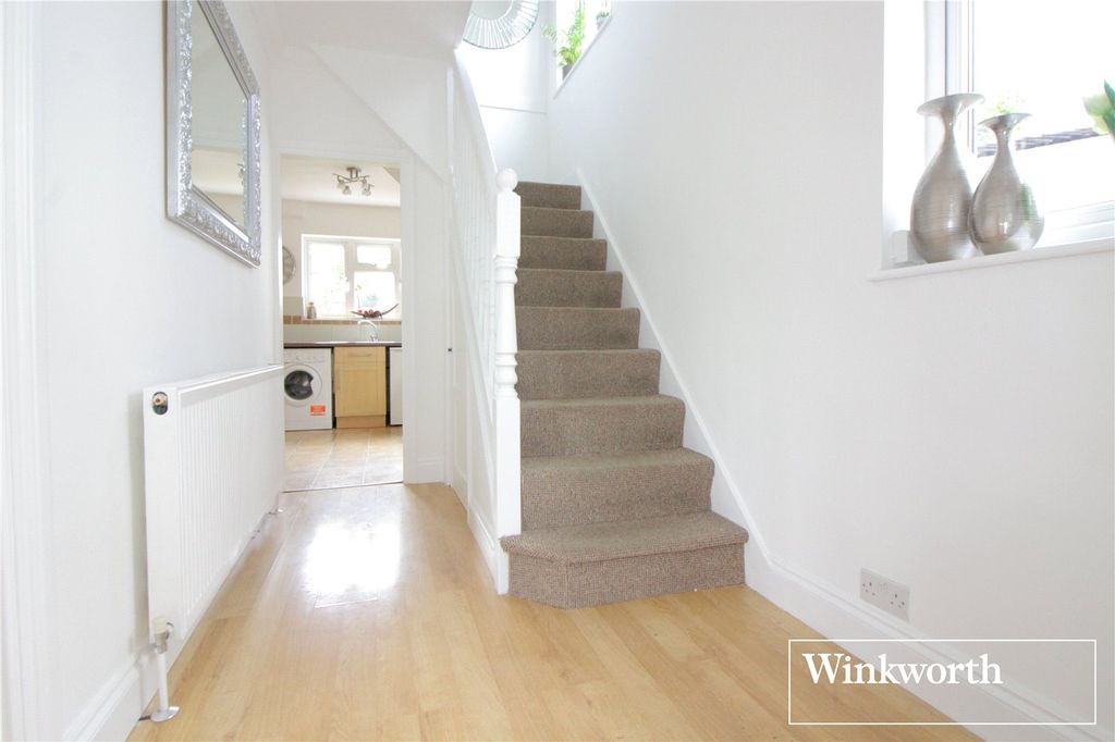 Property photo 2 of 14 Picture 2