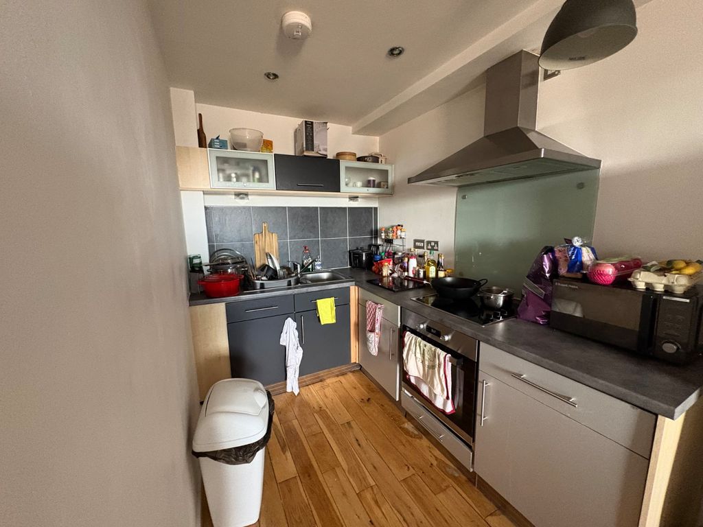Property photo 2 of 11 Picture No. 14