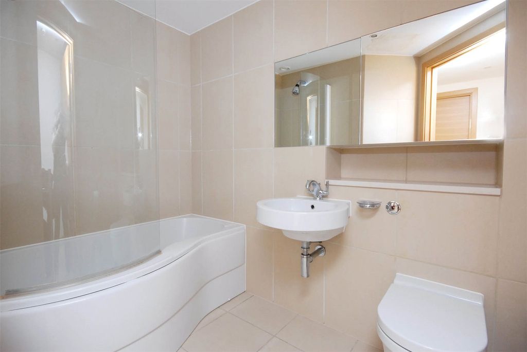 Property photo 3 of 7 Picture No. 07