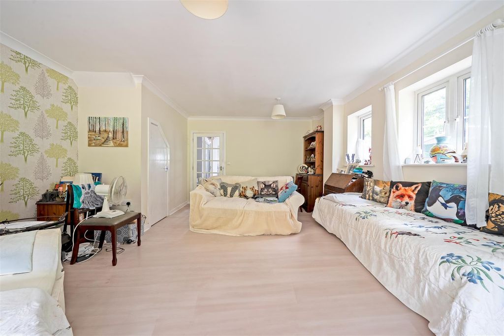 Property photo 2 of 14 Dsc00169-Hdr.Jpg