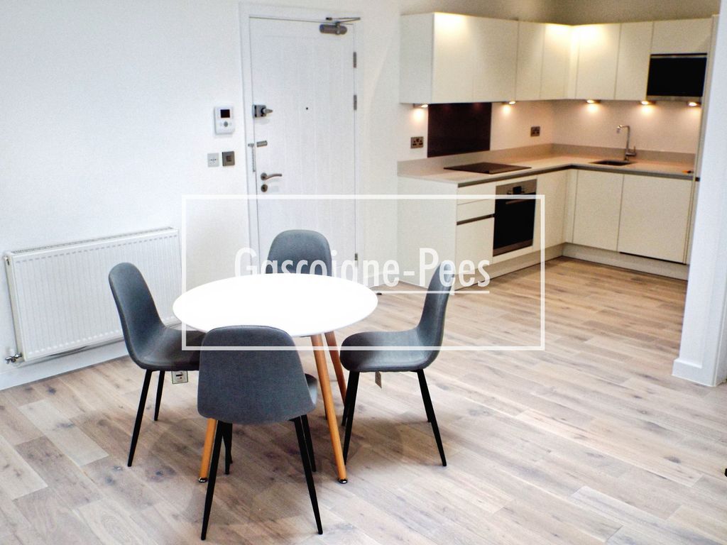 Property photo 3 of 11