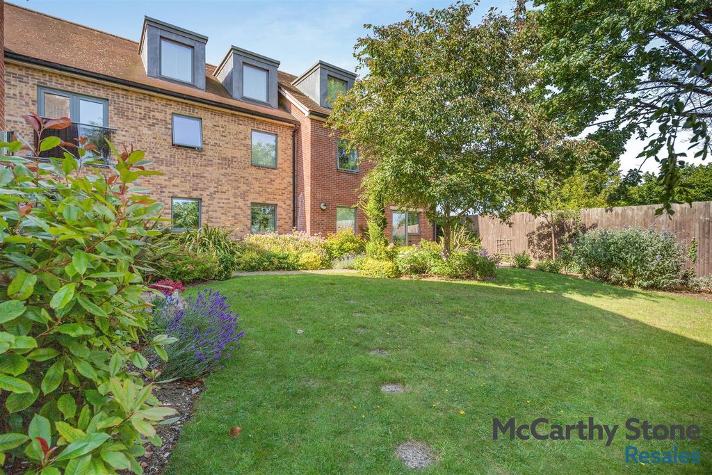 Additional image 17 of 2 bed flat for saleWestonia Court, Wellingborough Road, Northampton NN3