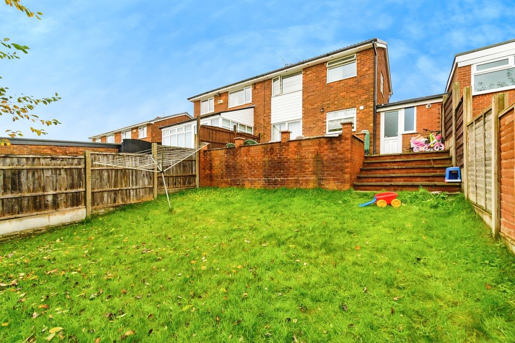 Property photo 2 of 16 Photo