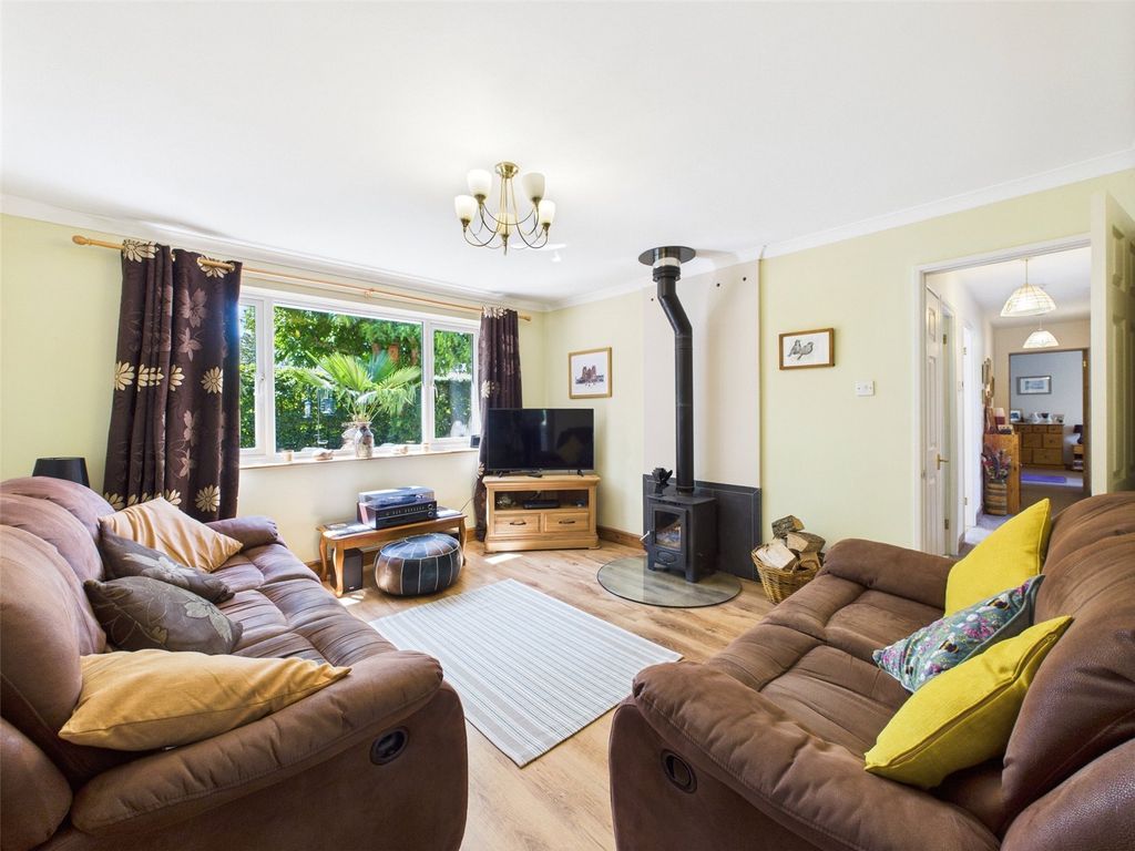 Property photo 2 of 16 Picture No. 09