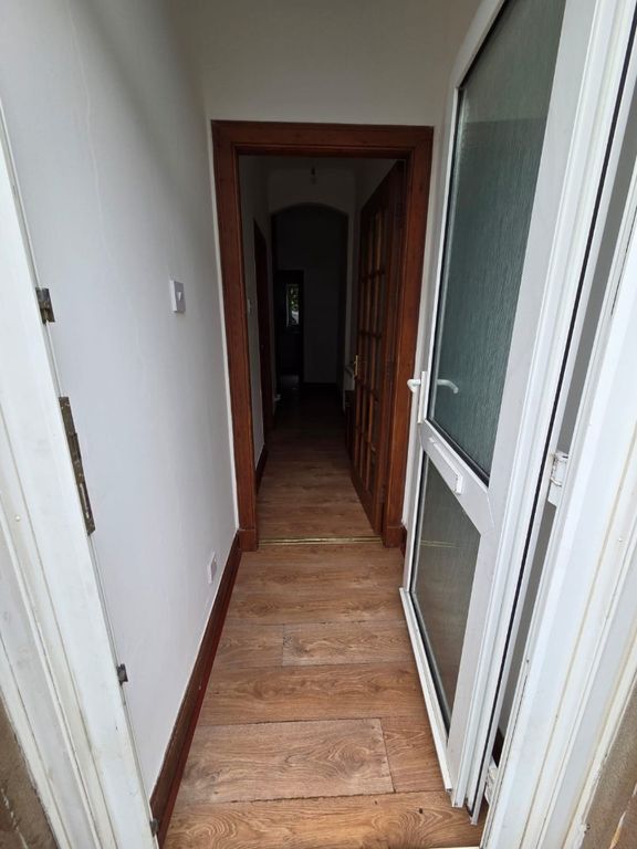 Property photo 2 of 36