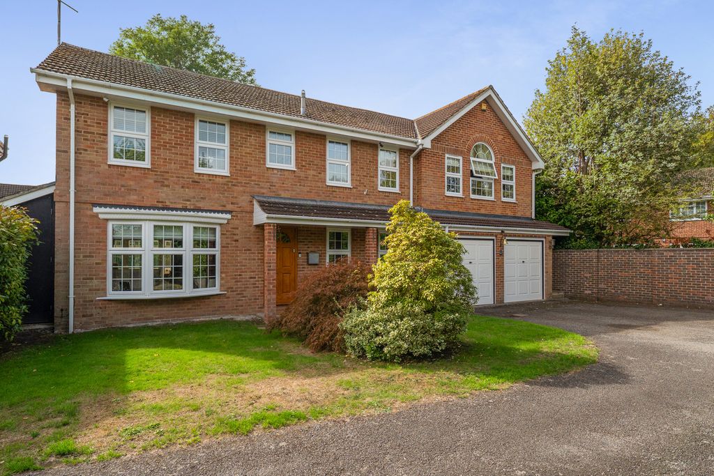 Property photo 1 of 20