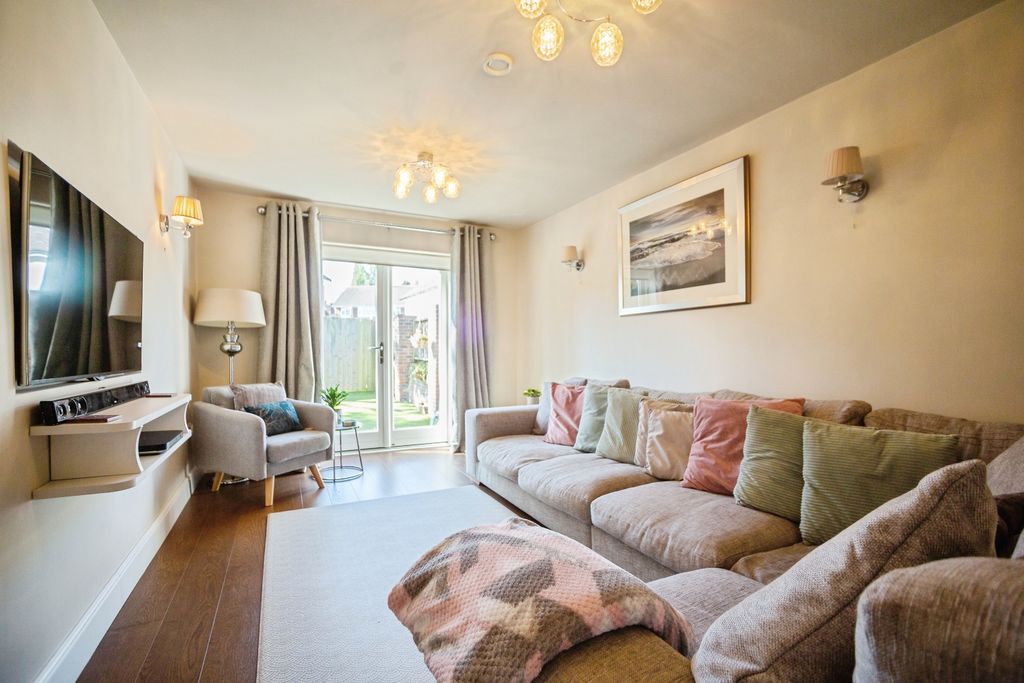 Property photo 3 of 20 243A5329