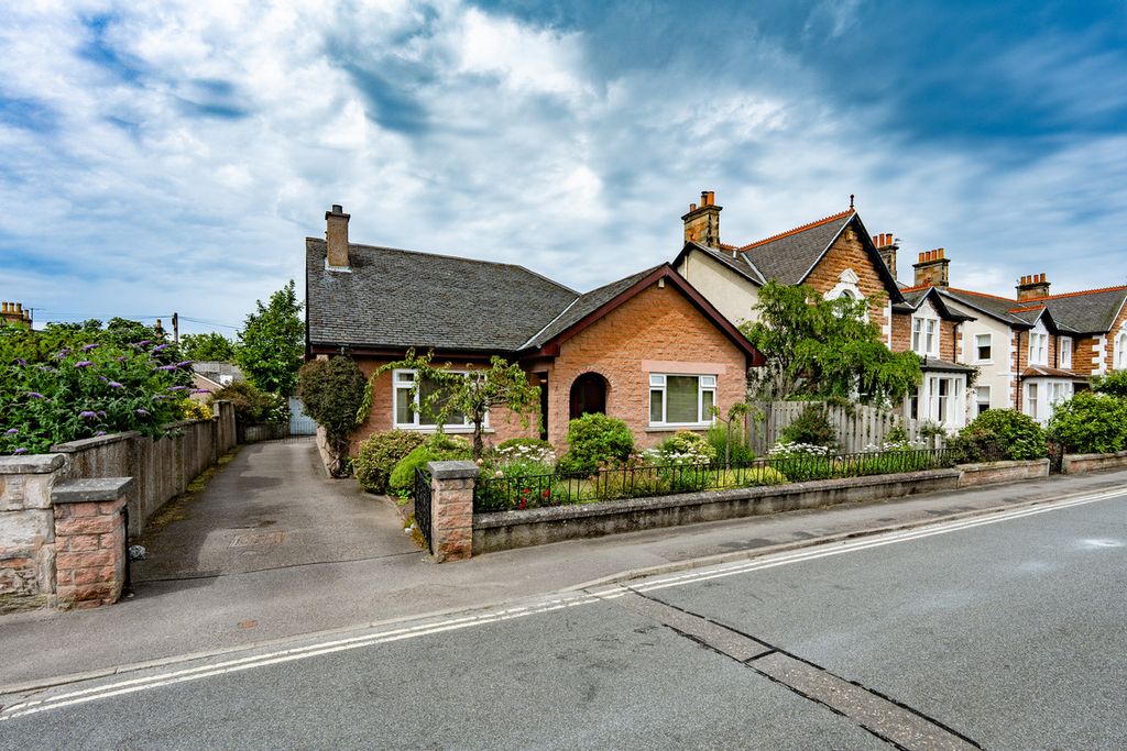 Property photo 1 of 49