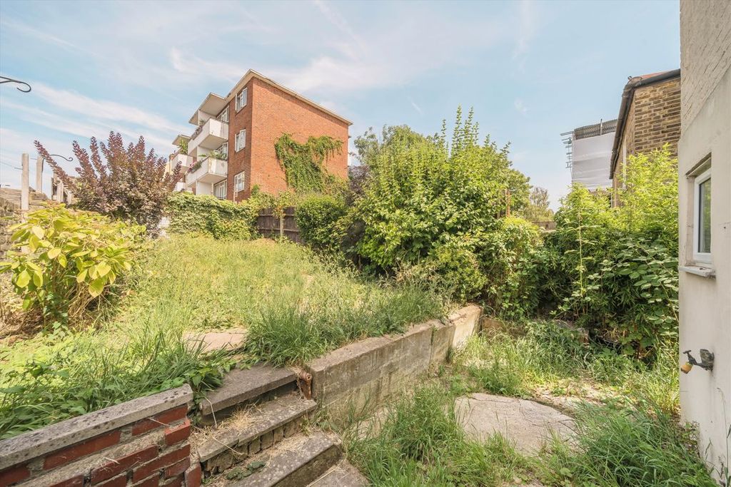 Property photo 2 of 2