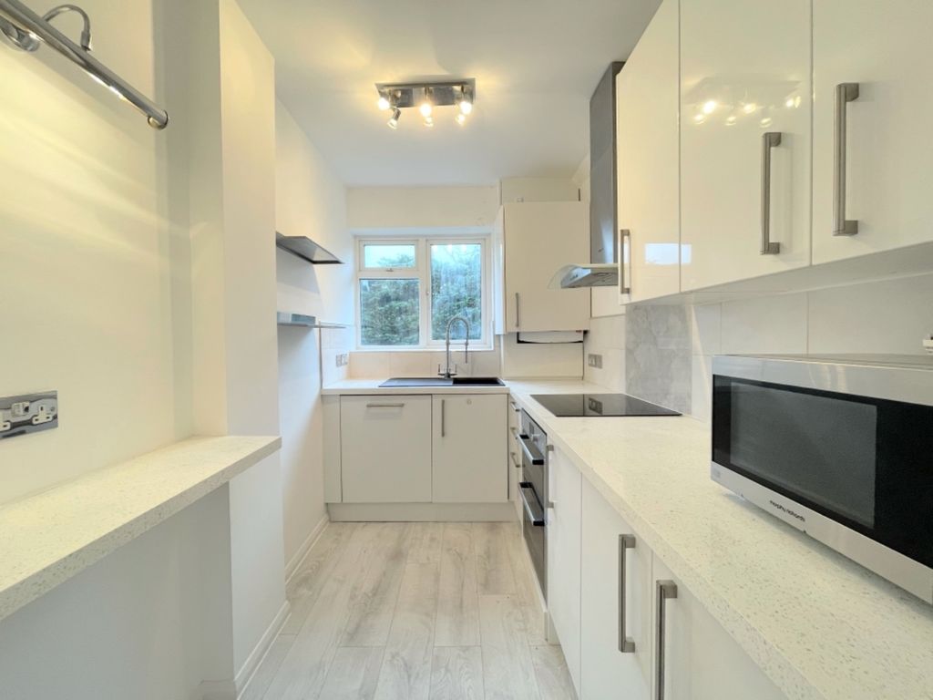 Property photo 3 of 5 3093063