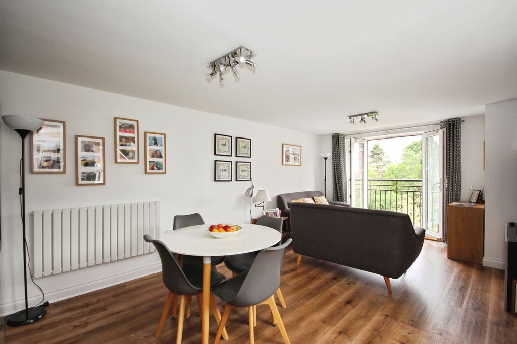 Property photo 2 of 17 Open Plan Living