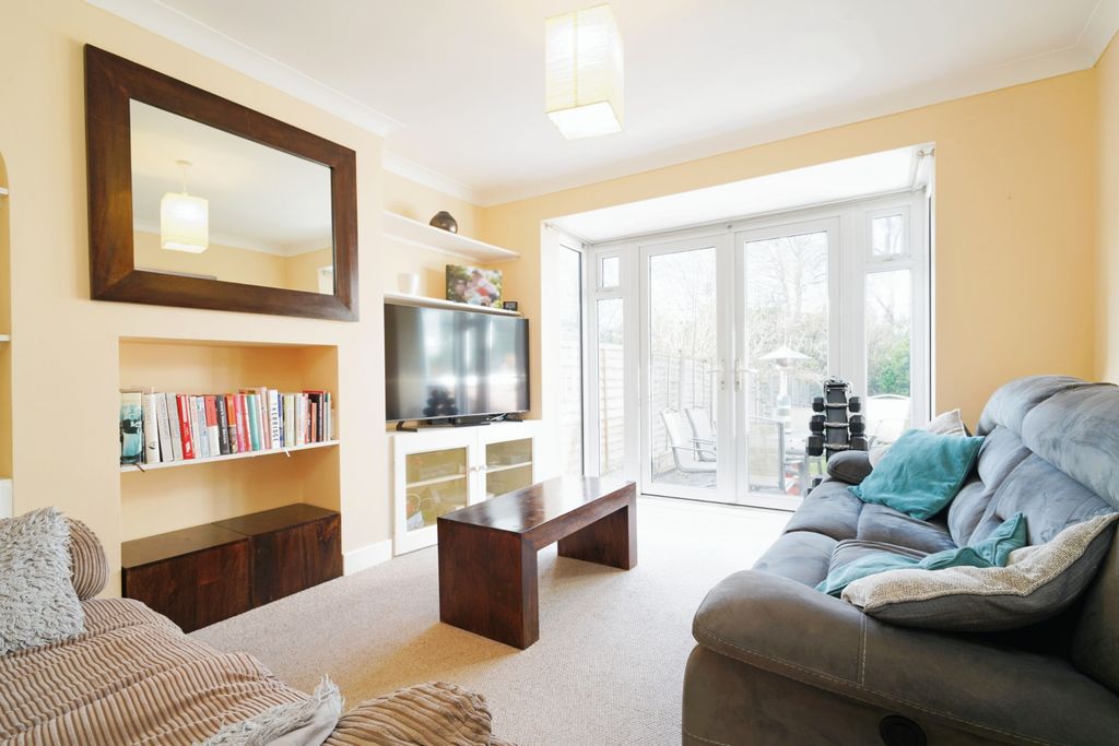 Property photo 2 of 15