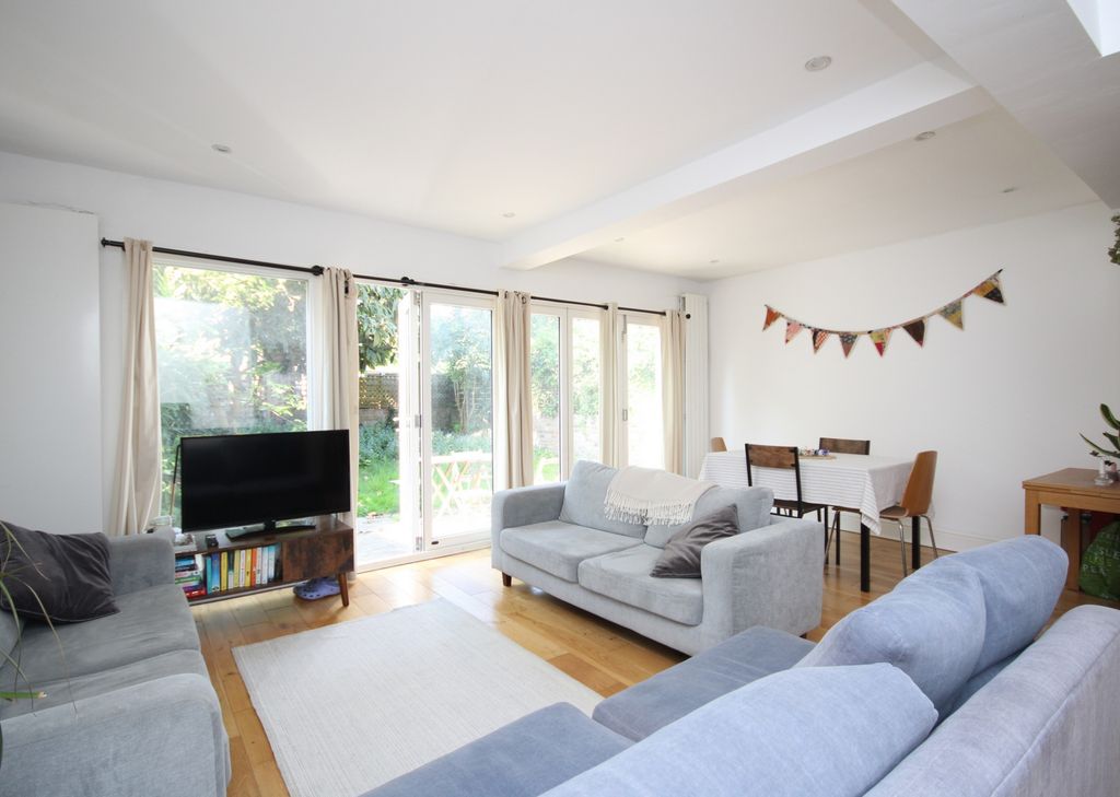 Property photo 2 of 13 Reception