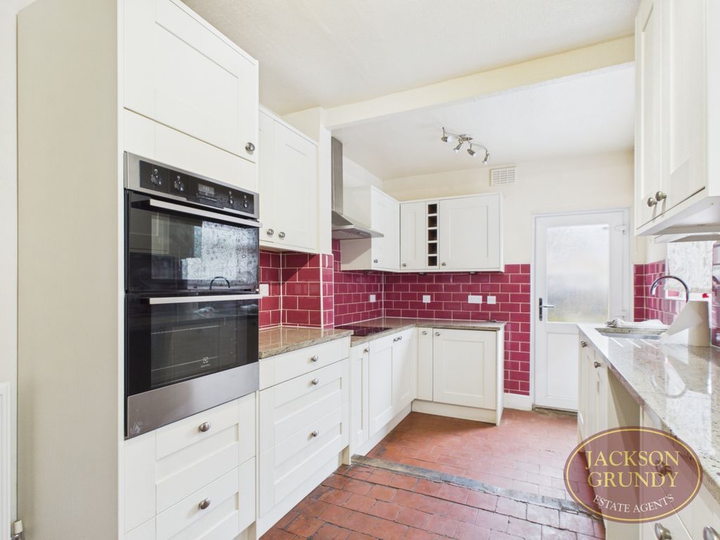 Property photo 2 of 13 Morley Street
