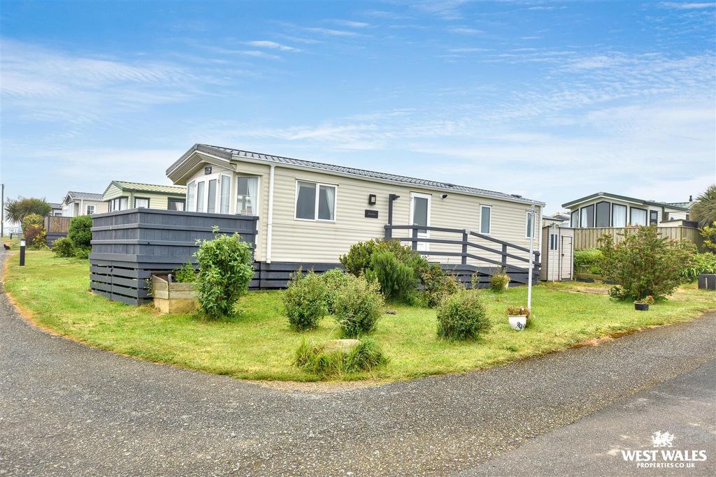 Property photo 1 of 20 19 (15).Jpg