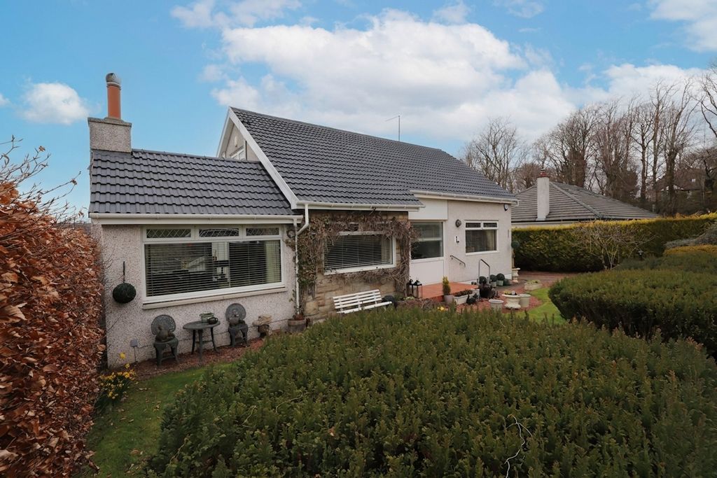 Property photo 1 of 36