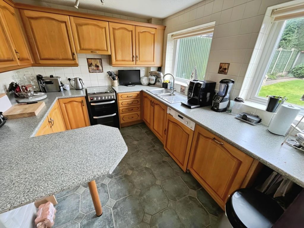 Property photo 3 of 14 Ea0Ea05A-F1.Jpg