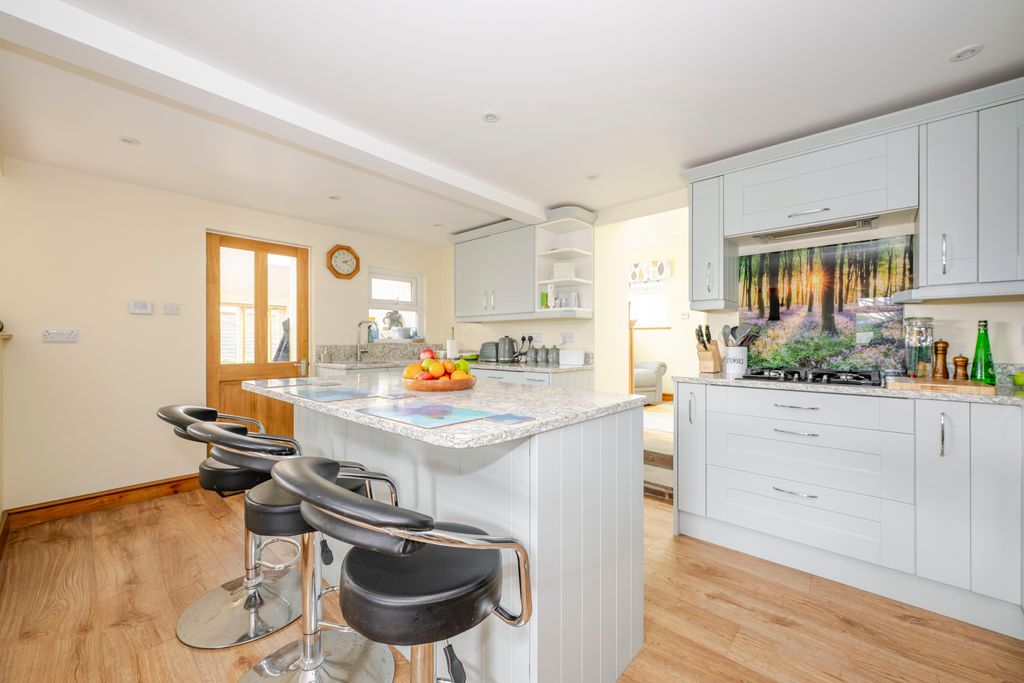 Additional image 4 of 5 bed detached house for salePook Reed Lane, Heathfield TN21